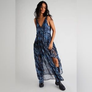 Free People Juliana Maxi Dress Blue Abstract print size M